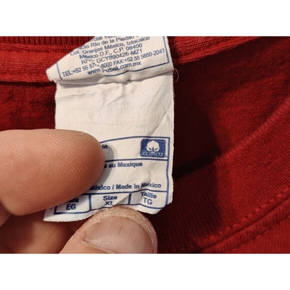 Red Cozumel, Mexico Iguana T-Shirt Size XL-Unisex - Picture 5 of 5